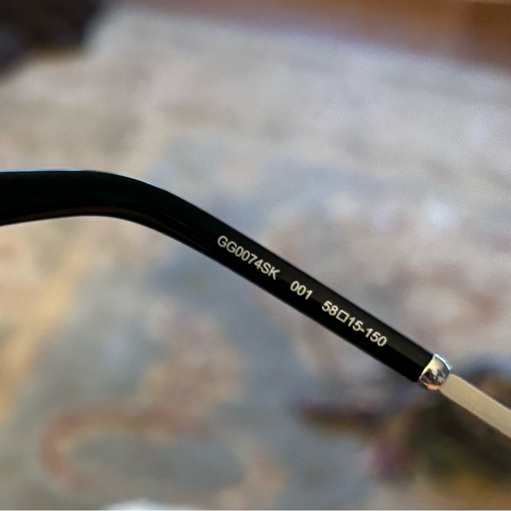 Gucci NEW sunglasses authentic - Picture 8 of 8